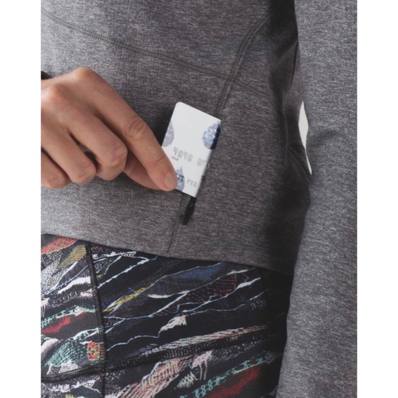 Lululemon Hill And Valley Mock Neck Size 6 - Picture 4 of 12